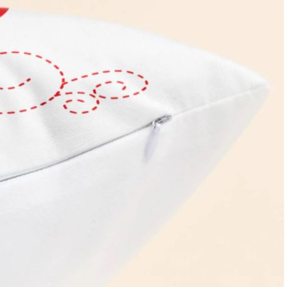Heart throw pillow - Picture 4 of 4